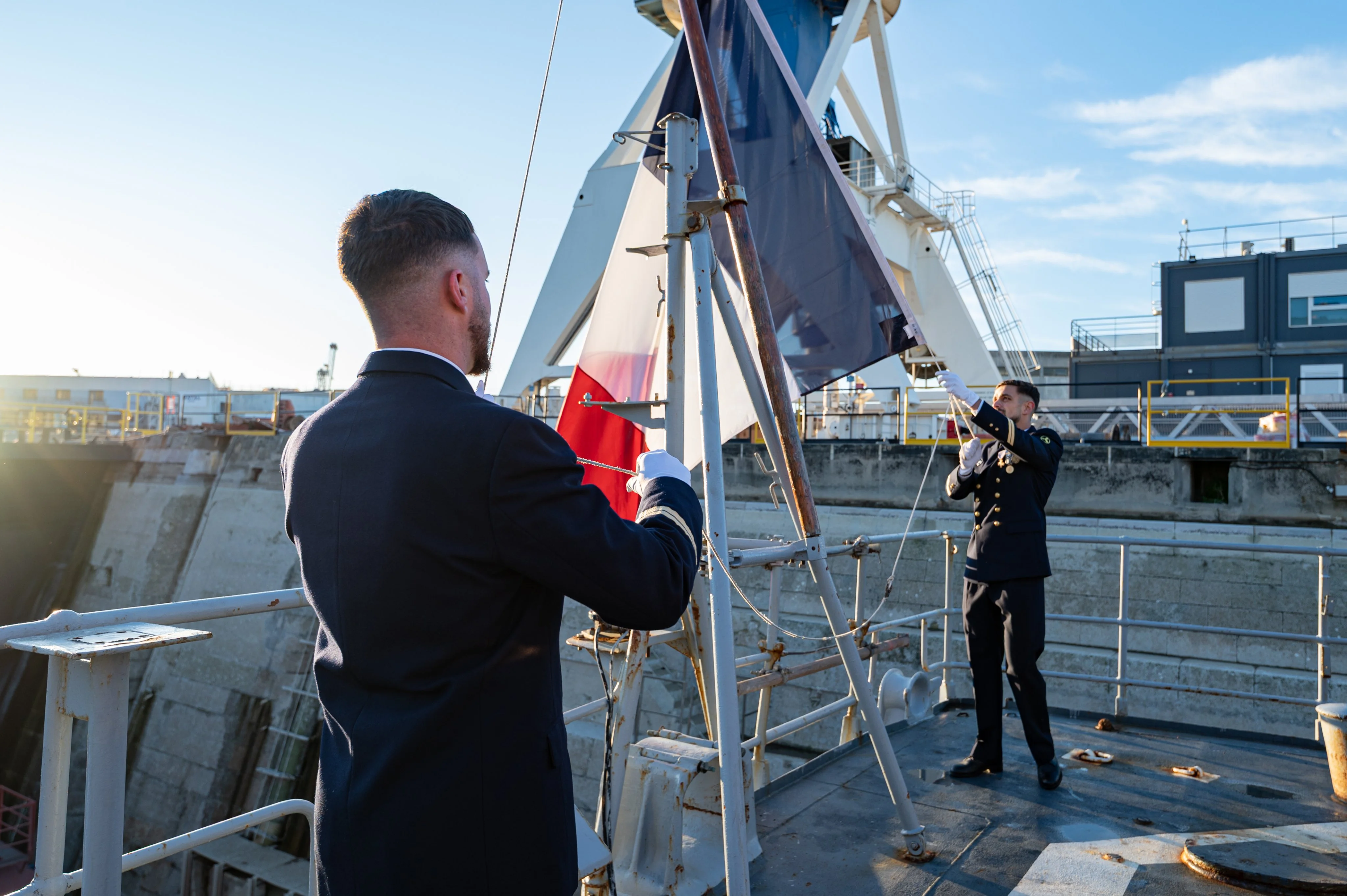 Dernier cérémonie des couleurs pour le patrouilleur Ducuing