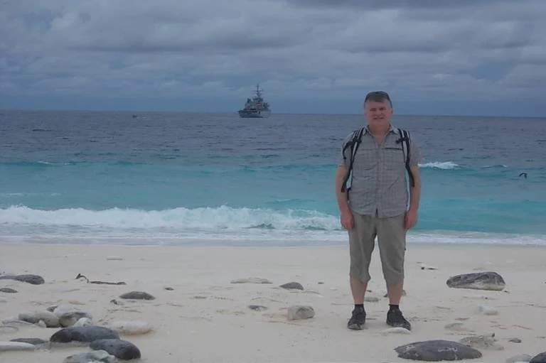 M. Folliot, député du Tarn, sur Clipperton