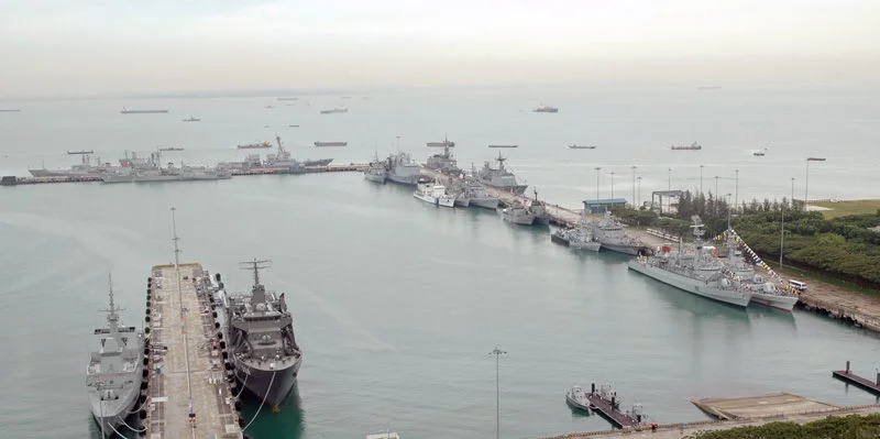 Les navires participant Ã  l'IMDEX Asia 2007