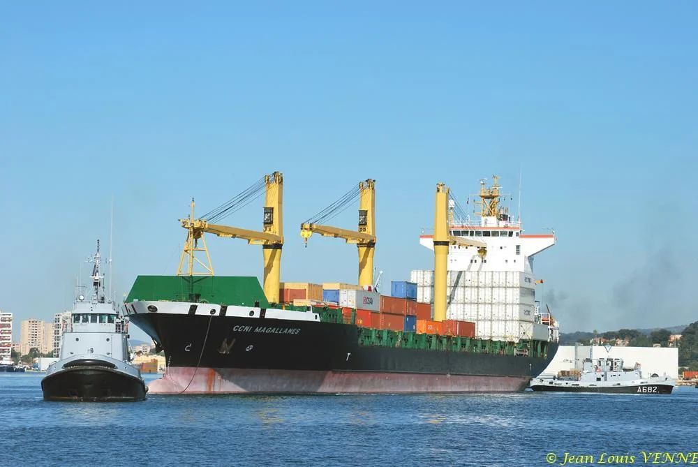 Arrivée à Toulon du porte-conteneurs Magallanes