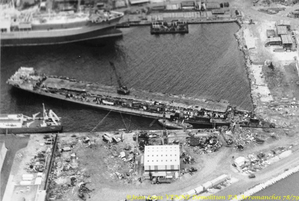 Démolition de l'Arromanches