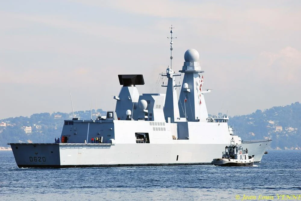 La frégate Forbin appareille pour sa traversée de longue durée