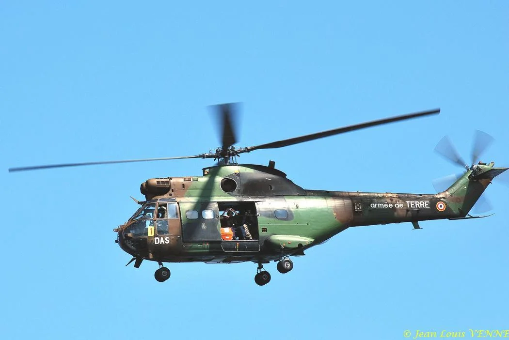 Un Puma de l'armée de terre