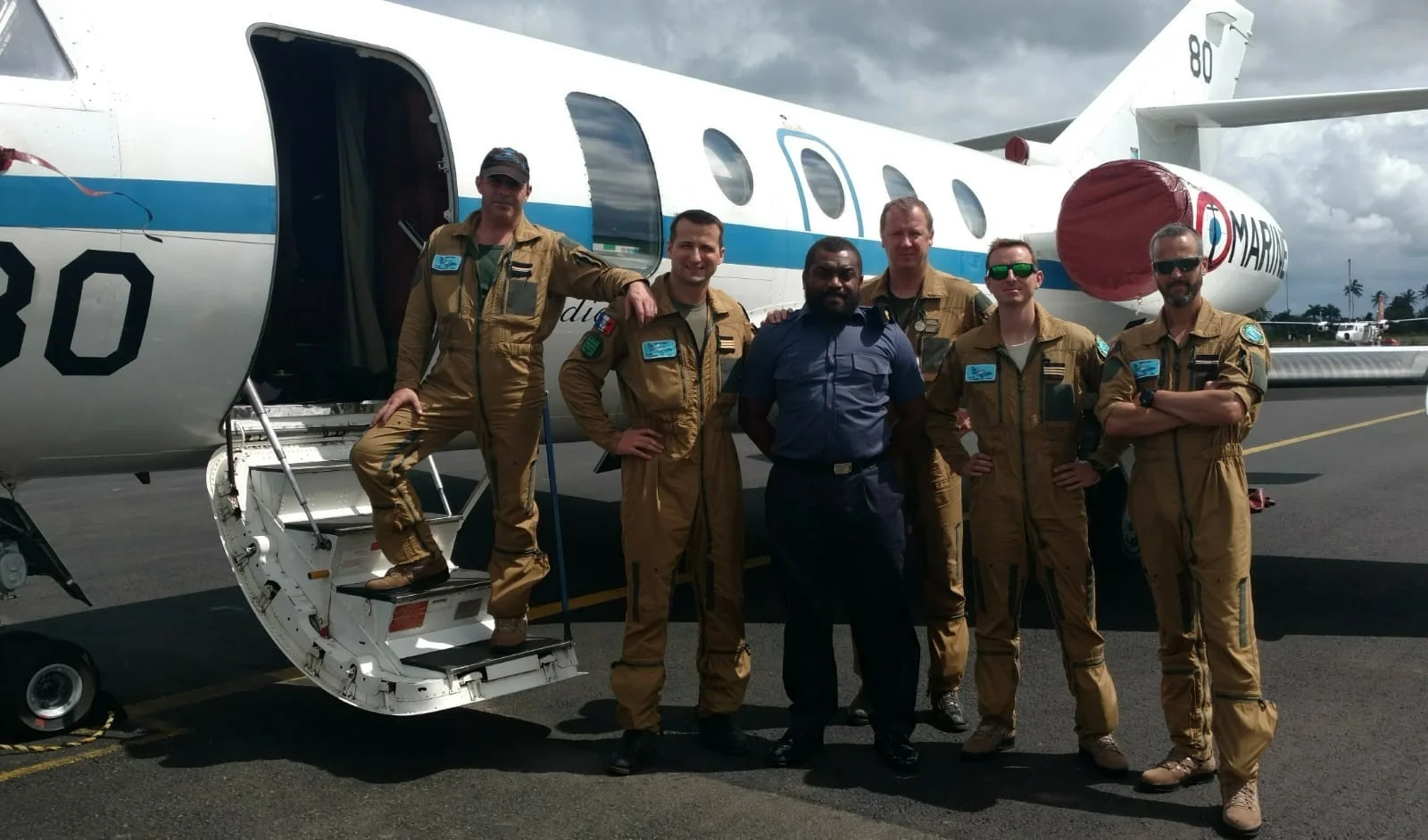 Un Falcon 200 Gardian de l’escadrille 25F effectue une mission de surveillance aéromaritime avec les Iles Fidji