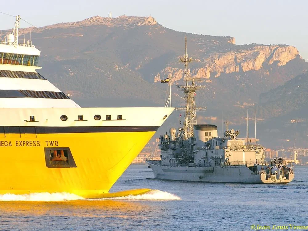 Escale Ã  Toulon du La Motte-Picquet