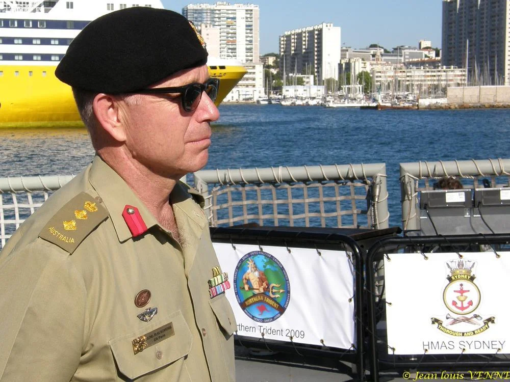 L'attaché de défense auprès de l'ambassade d'Australie à Paris