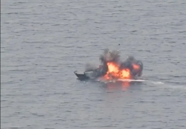 Explosion d'un drone de surface