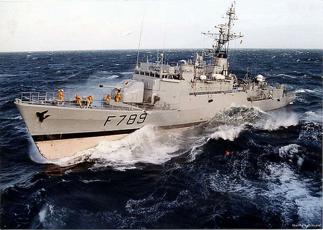 L'aviso LV Le Hénaff