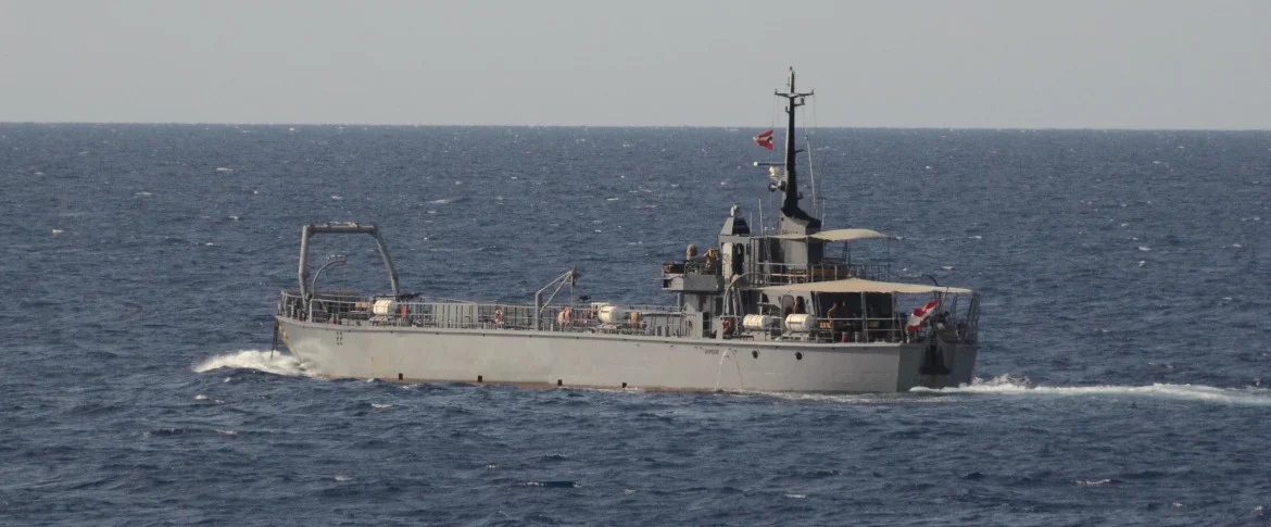 Le chaland de débarquement libanais Damour