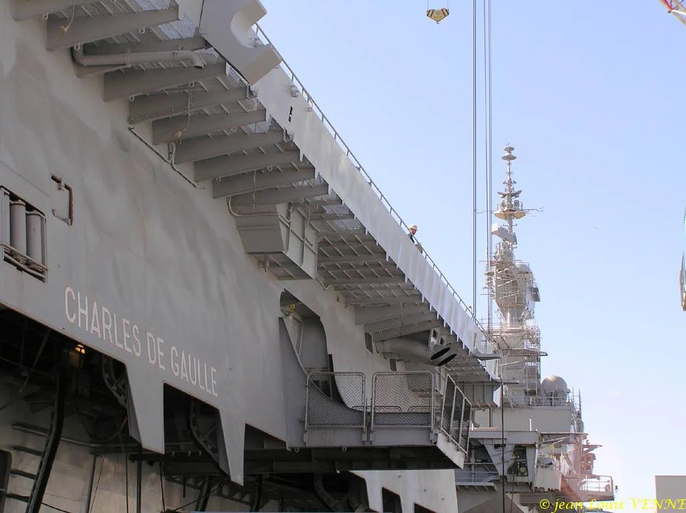 Le porte-avions Charles de Gaulle
