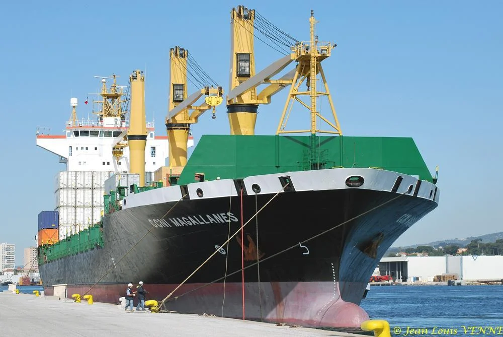 Arrivée à Toulon du porte-conteneurs Magallanes