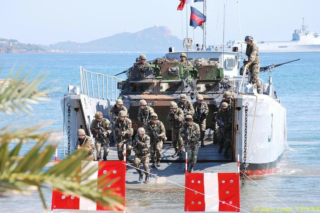 Les fantassins débarquent