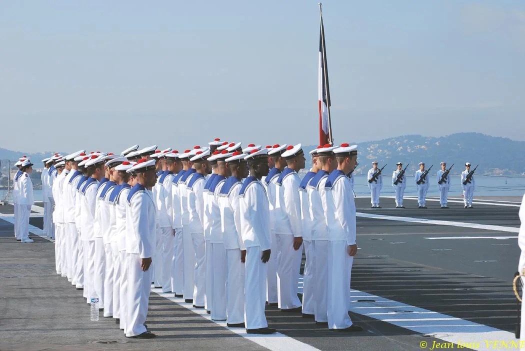 Prise de commandement du porte-avions Charles de Gaulle