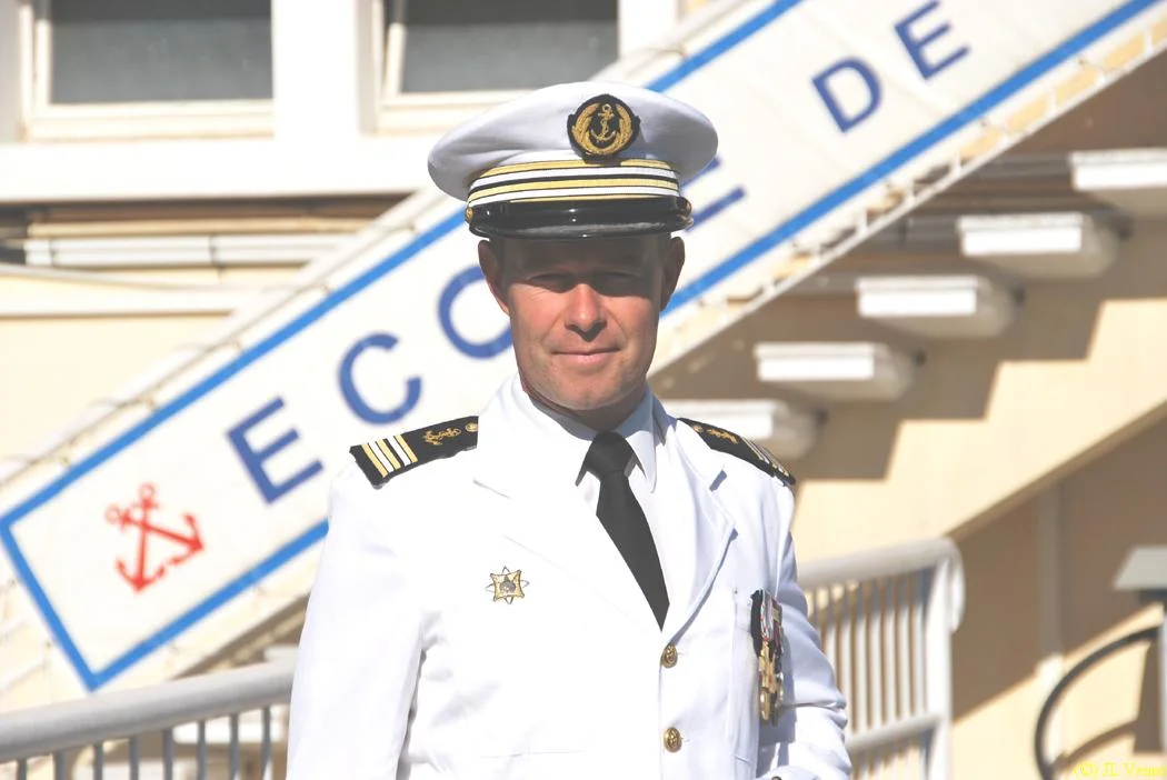 Le nouveau commandant, le CF Dalifard 