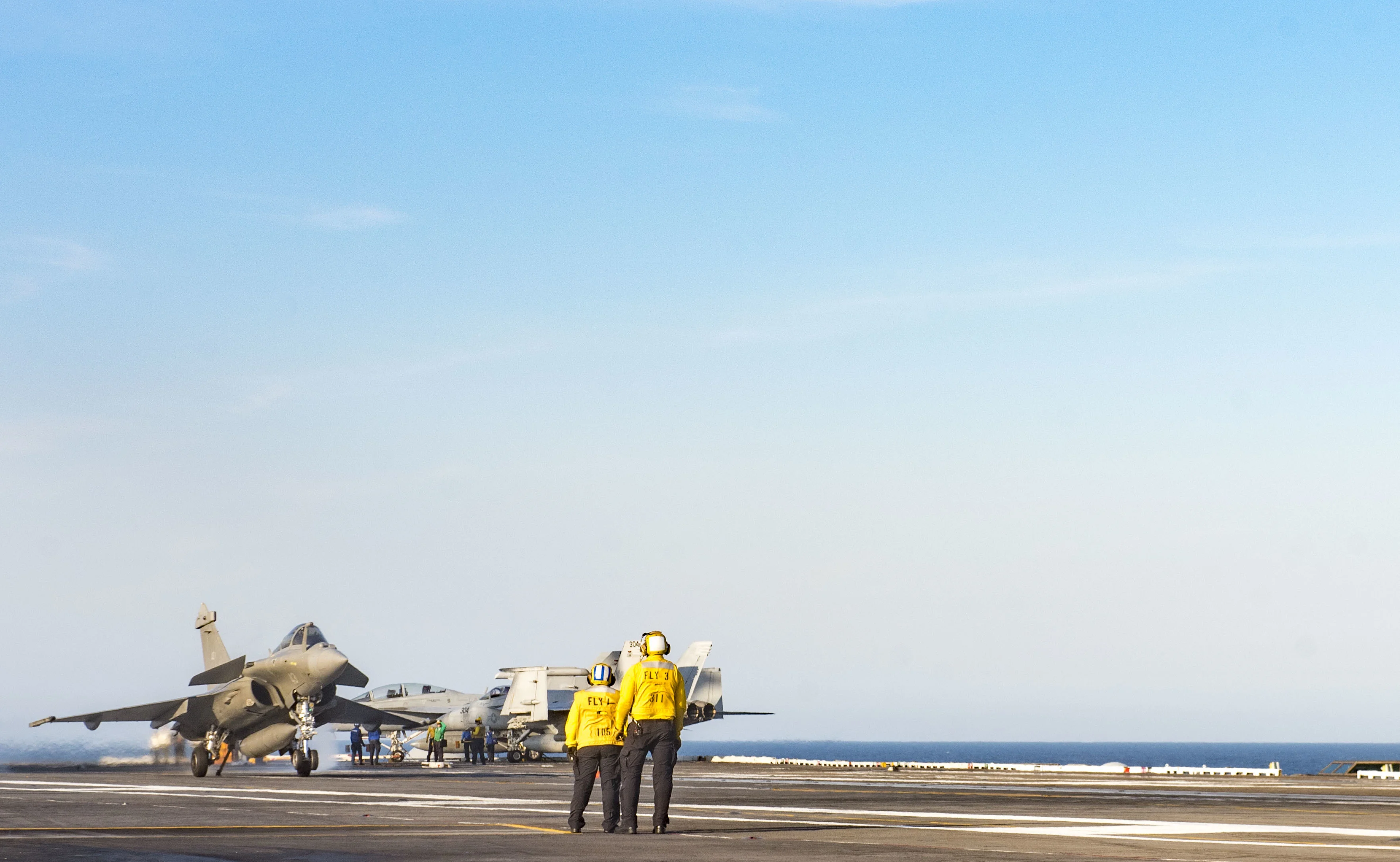 Un Rafale Marine apponte sur l'USS George H.W. Bush
