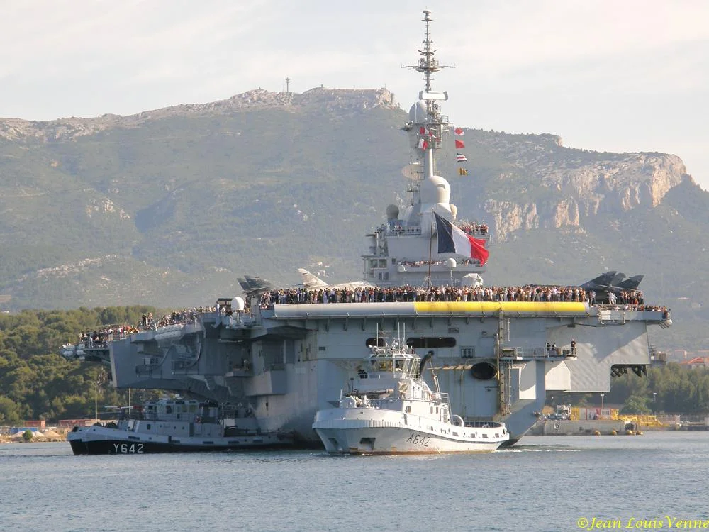 Sortie des familles du Charles de Gaulle