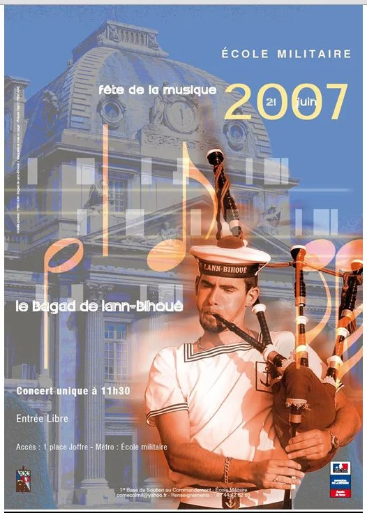 Le Bagad de Lann-Bihoué fête la musique Ã  Paris