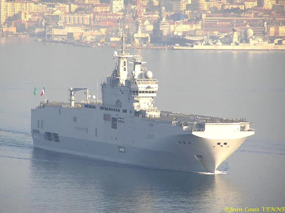 Appareillage du Mistral pour le Japon