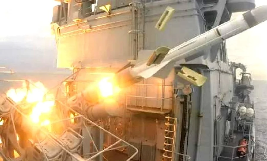 Lancement d'un missile MM-40