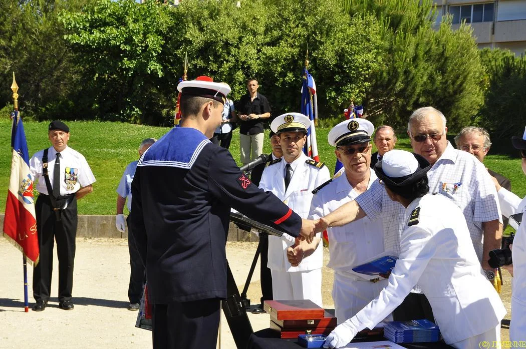 Les stagiaires de la préparation militaire marine de La Seyne-sur-mer reçoivent leur brevet