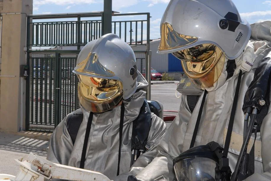 Marins-pompiers ou sapeurs-pompiers?