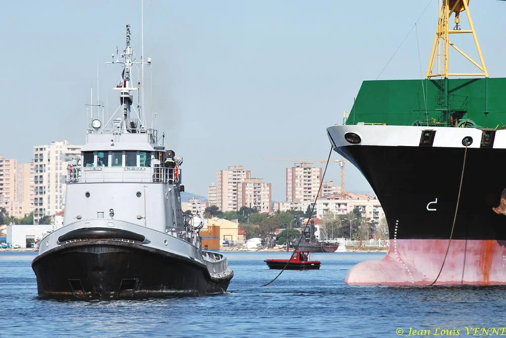 Arrivée à Toulon du porte-conteneurs Magallanes