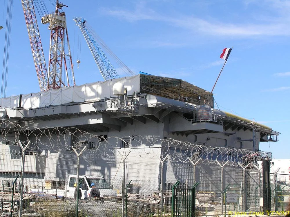 Le porte-avions Charles de Gaulle