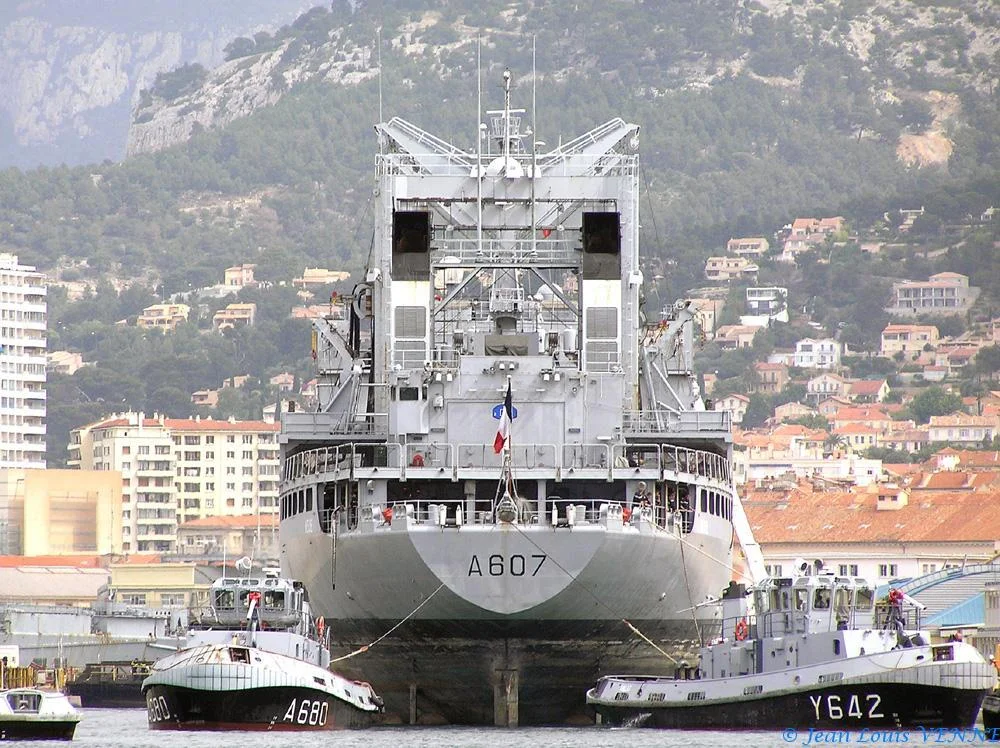 La Meuse entre au bassin