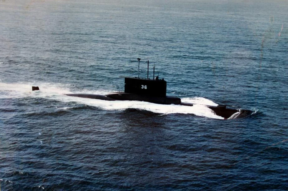 Le sous-marin péruvien Arica