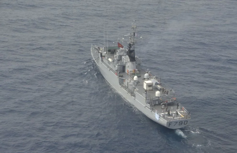 L'aviso Lieutenant de vaisseau Lavallée dans le golfe de Guinée