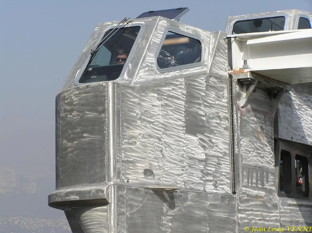 Le nouveau catamaran de débarquement de la CNIM