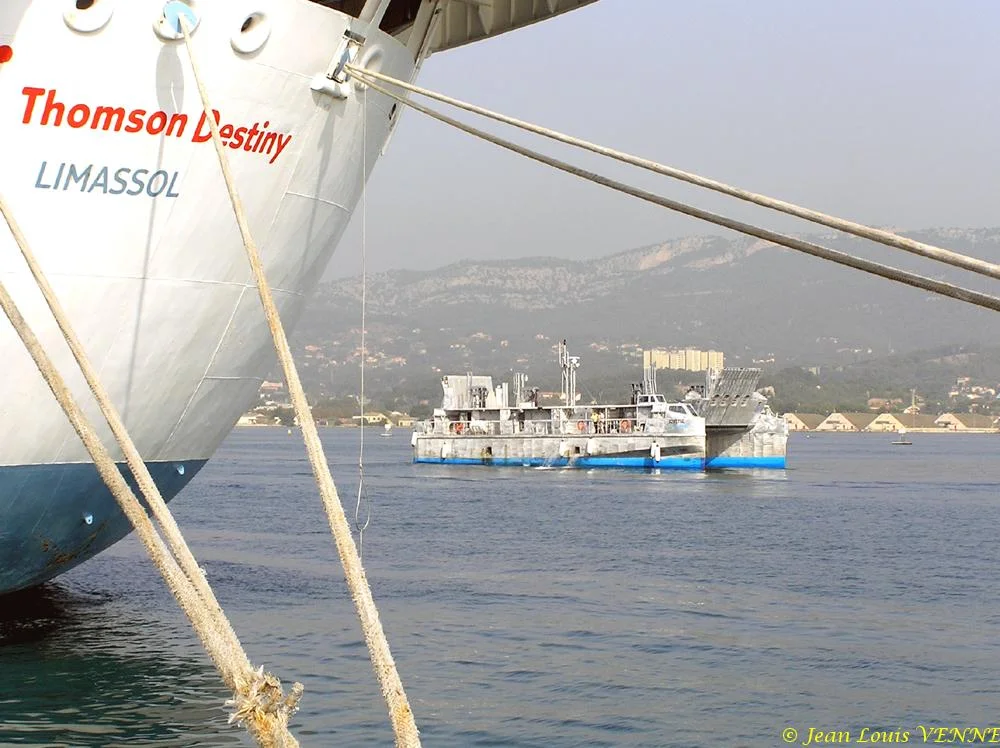 Le nouveau catamaran de débarquement de la CNIM