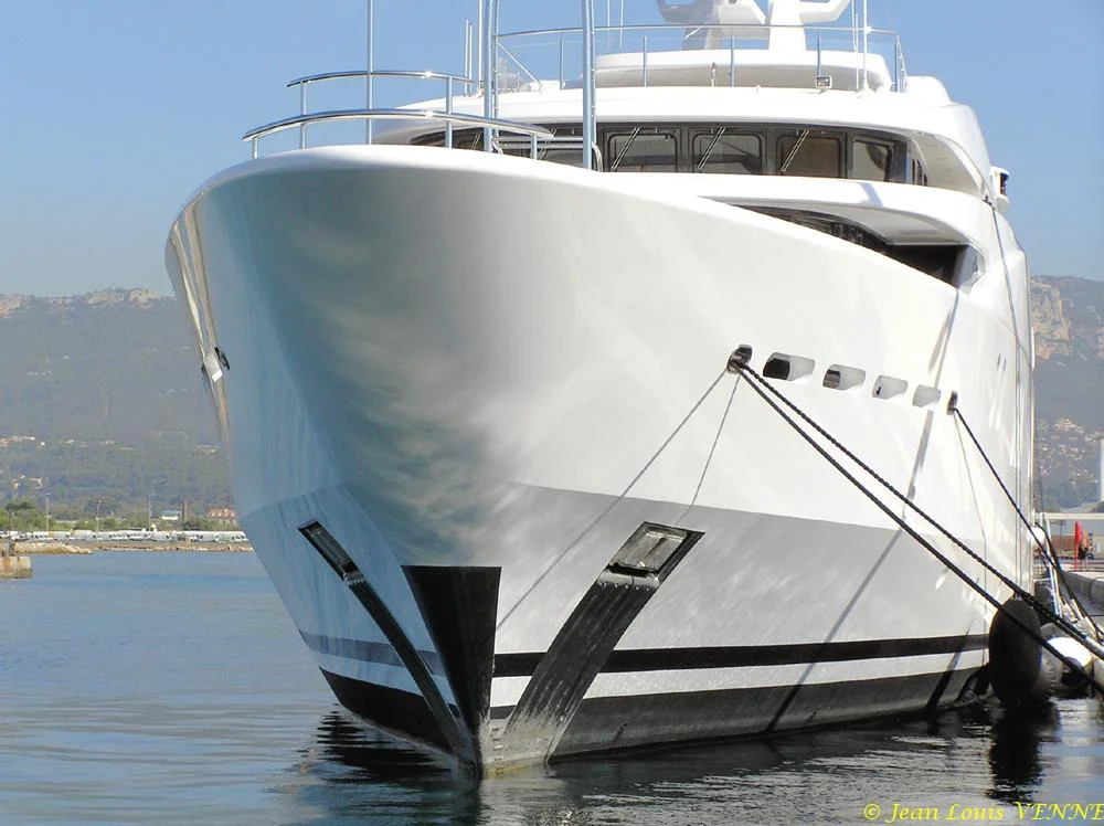 Le Netanya8 dans le port de la Seyne sur Mer