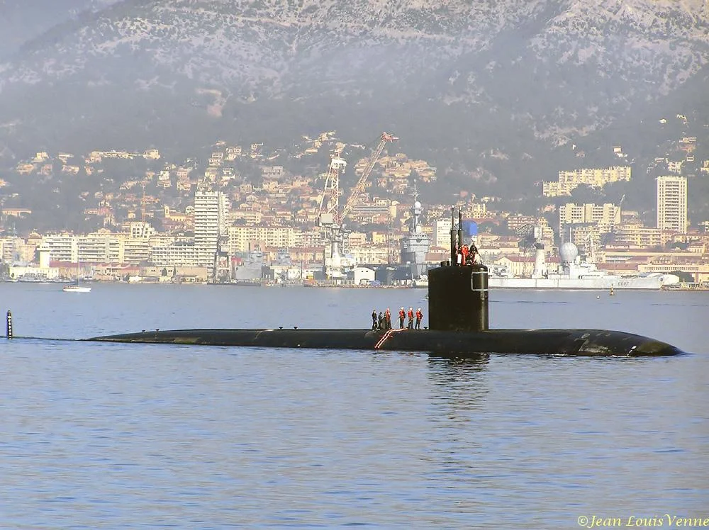 Départ de l’USS Annapolis de Toulon