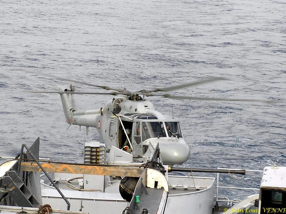 Dernières manœuvres aviation sur le Jules Verne