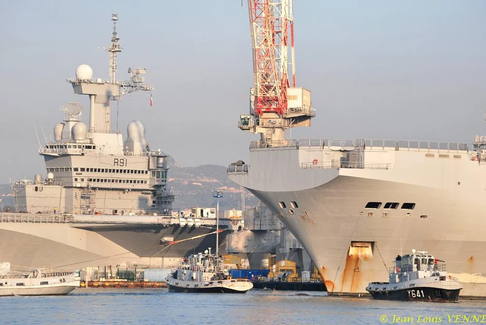 Le Mistral entre au bassin