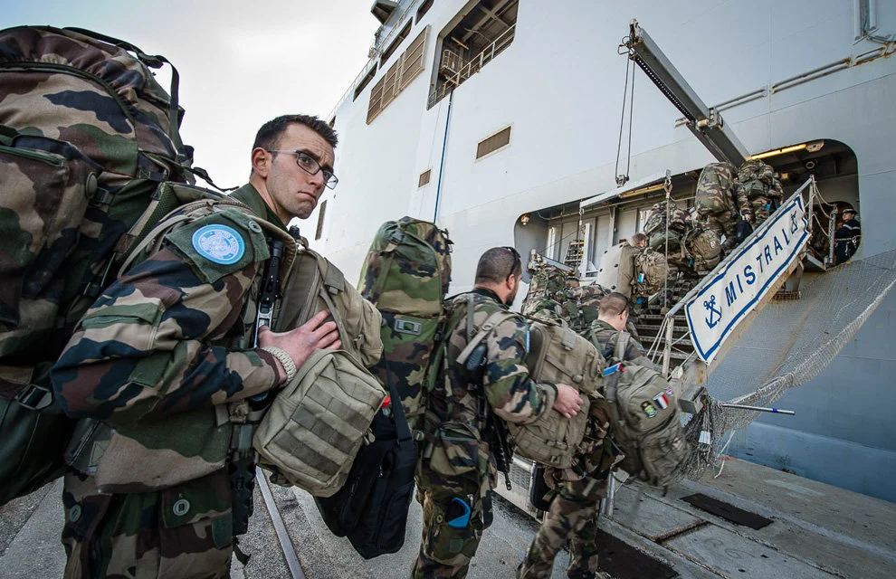 Relève par la mer d’un contingent au Liban