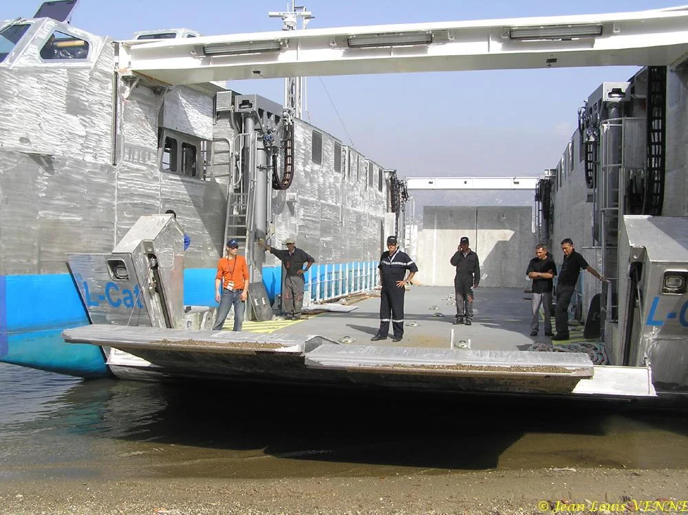 Le nouveau catamaran de débarquement de la CNIM