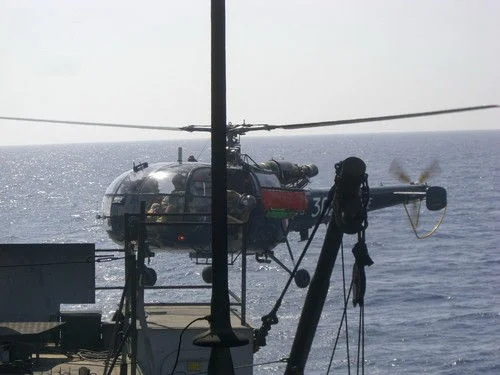 Une Alouette va apponter sur la Loire