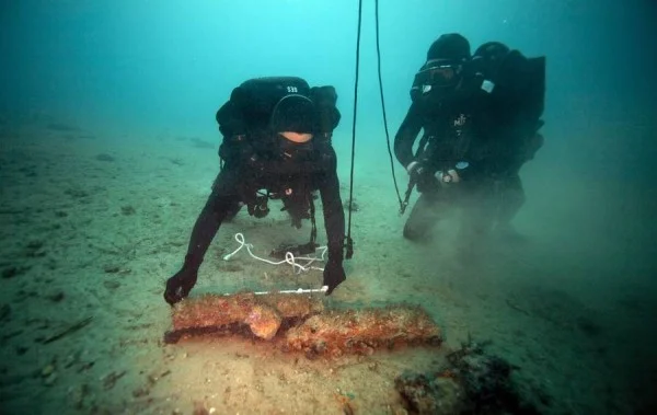 Opération de déminage au large de Marseille