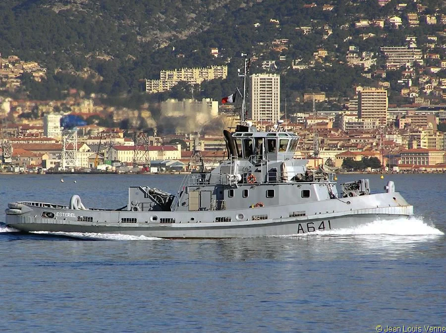 Remorqueurs en action