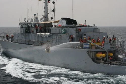 Funanbule de haute-mer