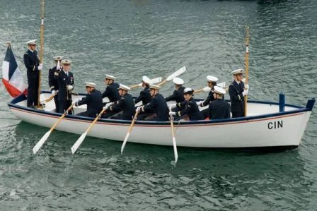 Débarquement en chaloupe