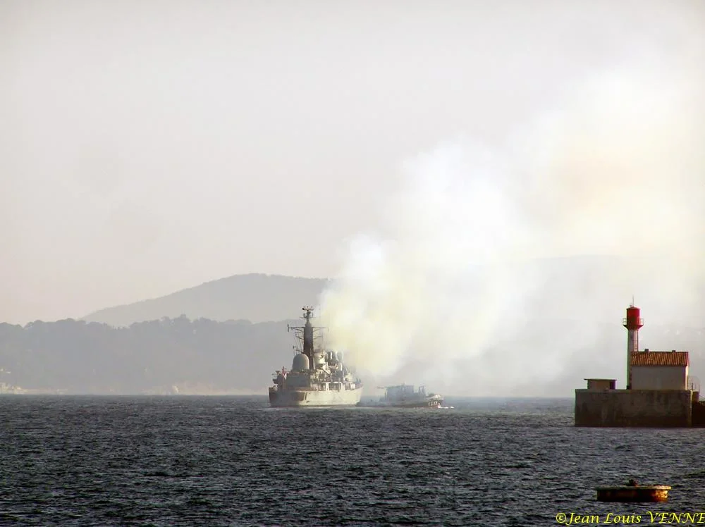 Appareillage de lâ€™Exeter