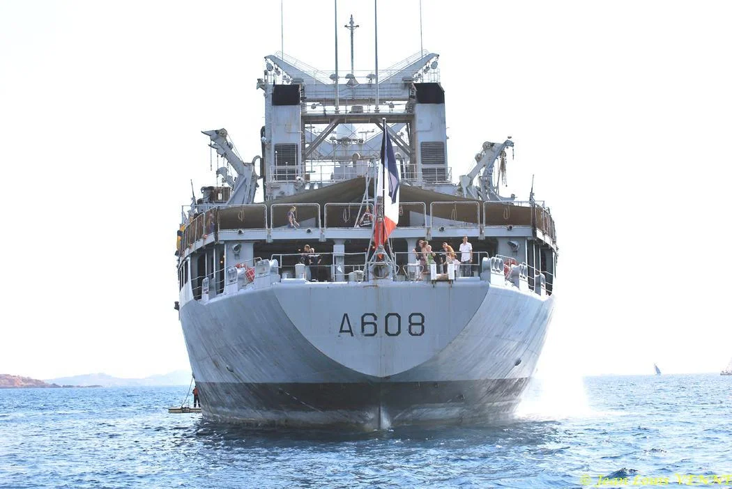 Le BCR Var au mouillage en rade de Bandol