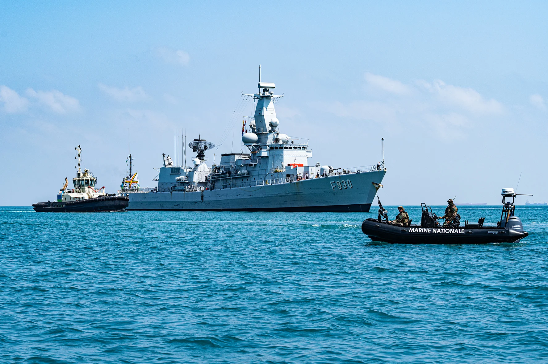 Les fusiliers marins assurent la protection des navires de passage ou en escale