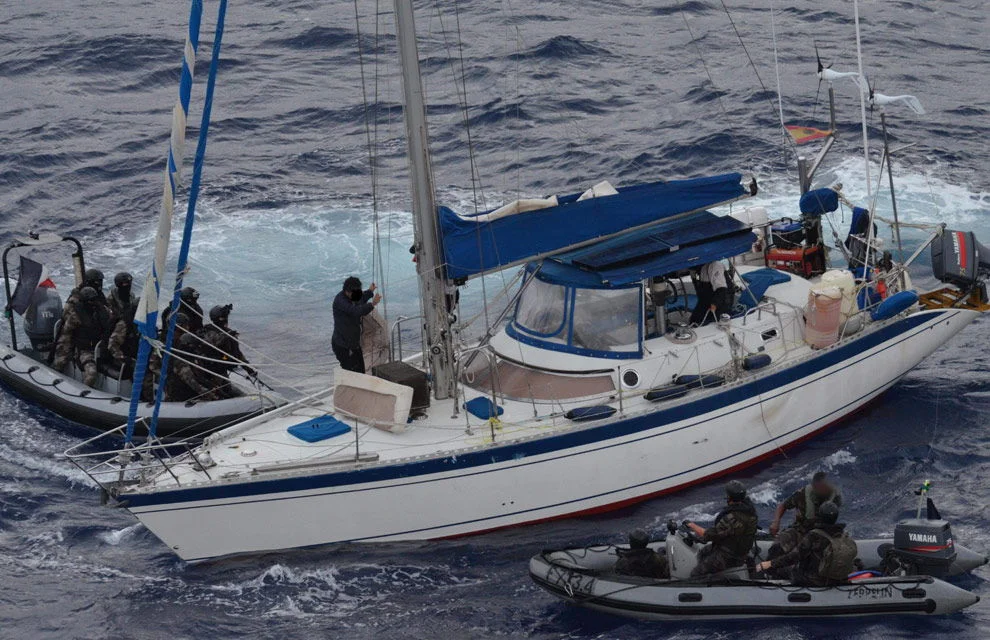 Saisie de drogue par la frégate Ventôse