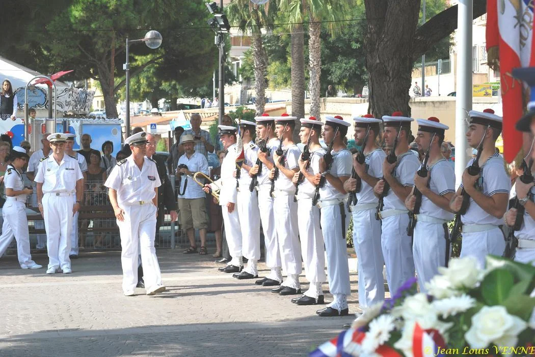 La garde d'honneur du BCR Var