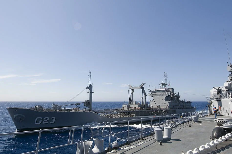 Le pétrolier ravitailleur Amirante Gastao Motta