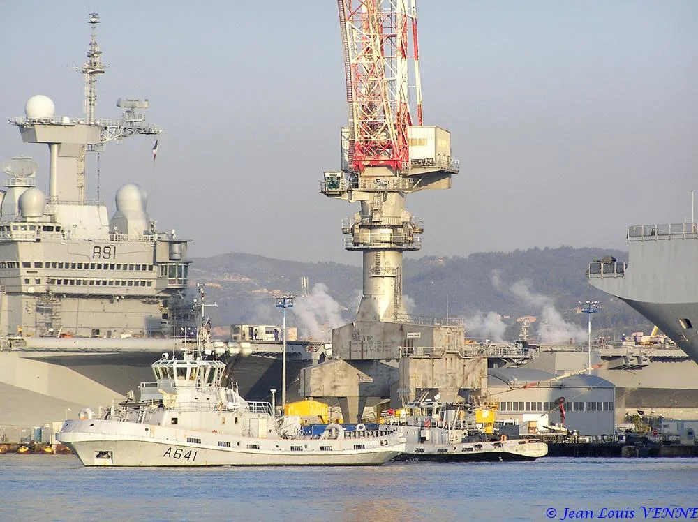 Essais des catapultes du Charles de Gaulle